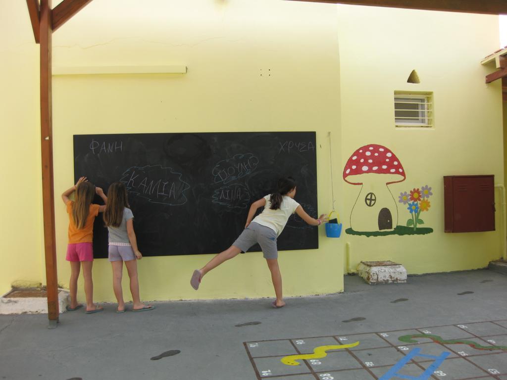 Creta Camping Gouves Exterior photo